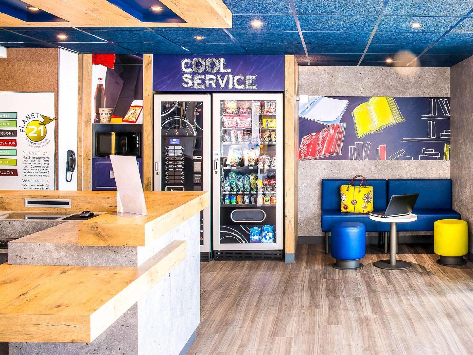 Ibis Budget איסוואר מראה חיצוני תמונה
