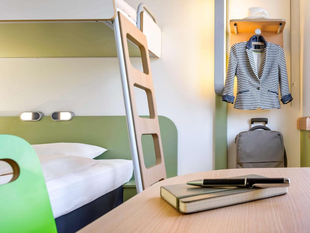 Ibis Budget איסוואר מראה חיצוני תמונה
